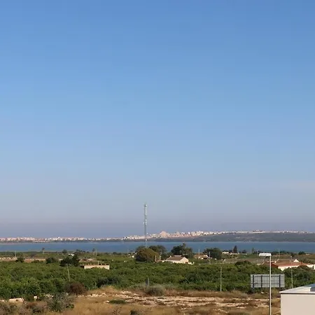 3 Bedrooms Private Pool Cuidad Quesada Вилла